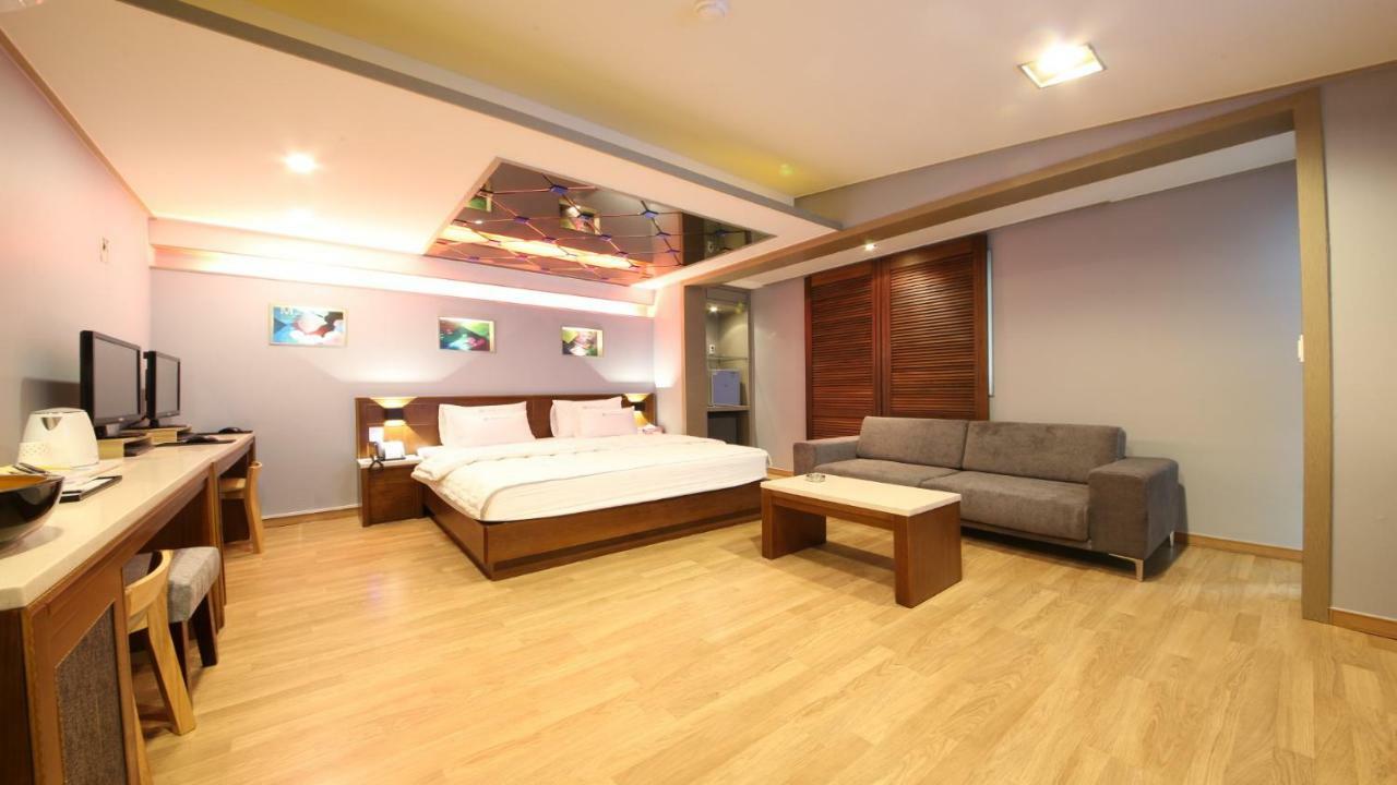 Hotel Palace Pohang Exterior foto